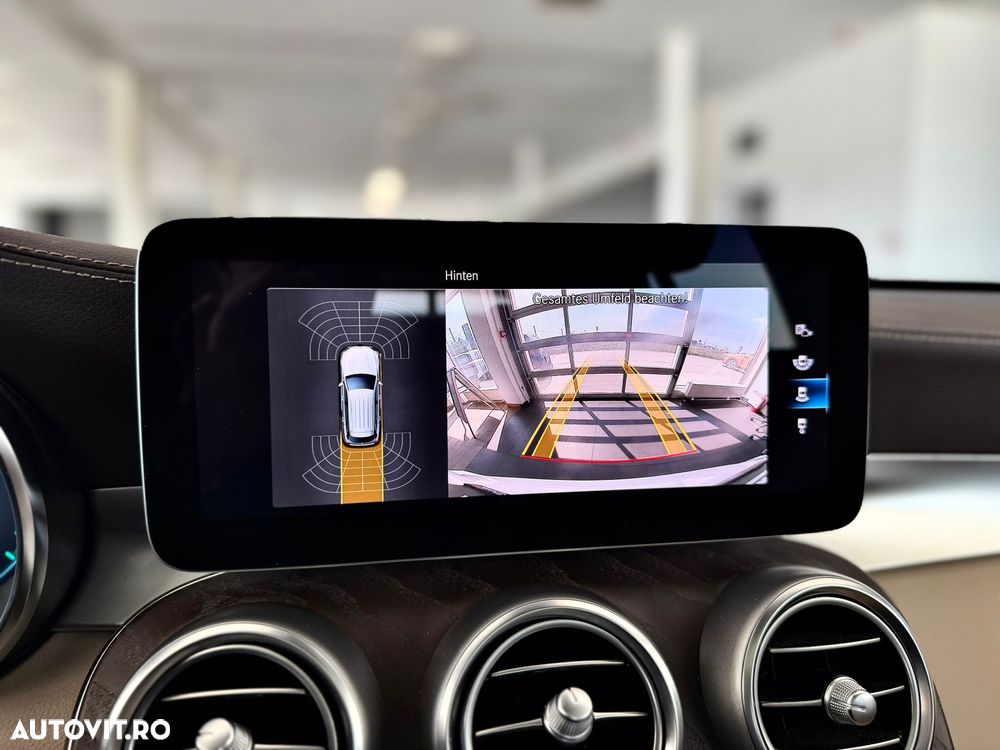 Mercedes-Benz GLC - 21