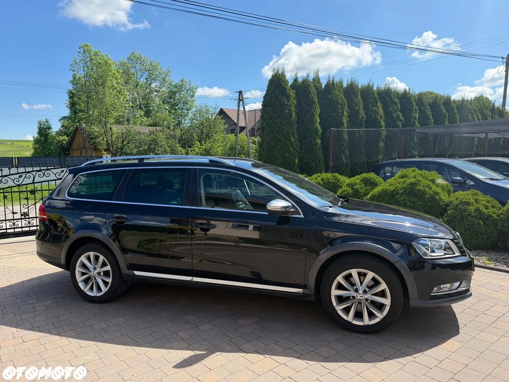 Volkswagen Passat Alltrack 2.0 TDI 4Mot DSG - 2