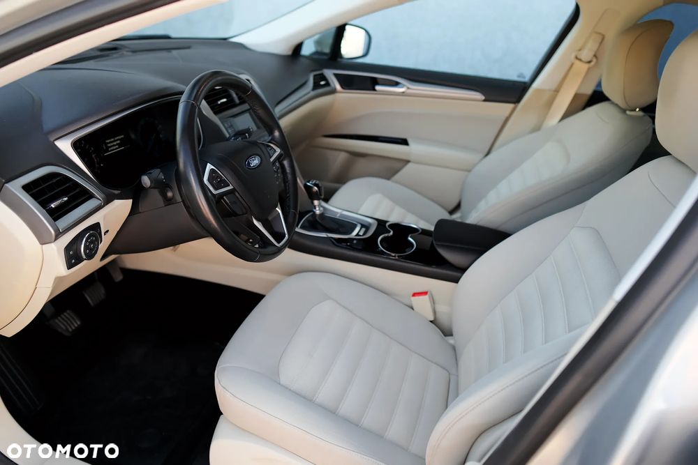 Ford Mondeo 1.5 EcoBoost Gold X (Trend) - 17