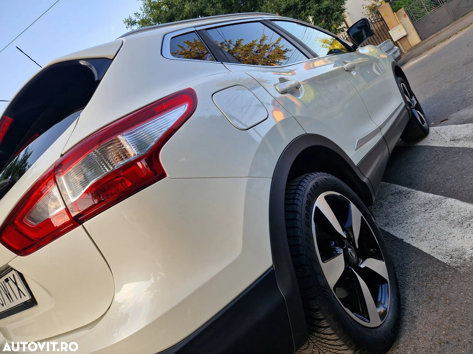 Nissan Qashqai 1.2 DIG-T Start/Stop Acenta - 9