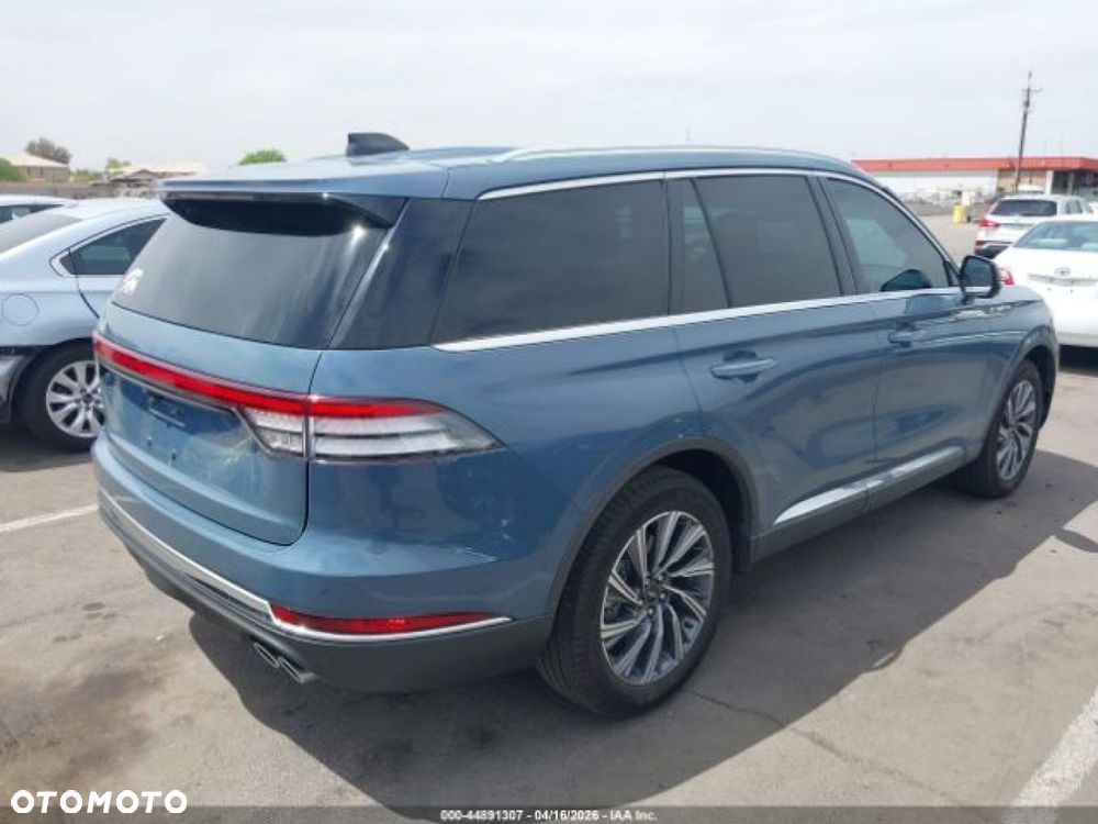 Lincoln Aviator - 5