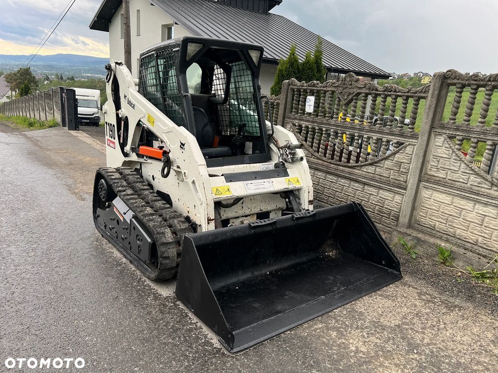 Bobcat T190 | Ładowarka Gąsienicowa BOBCAT T 190 | Joystick | Łyżka | Widły | Waga 3450kG | Miniładowarka | Stan Bardzo Dobry | CENA BRUTTO | - 10