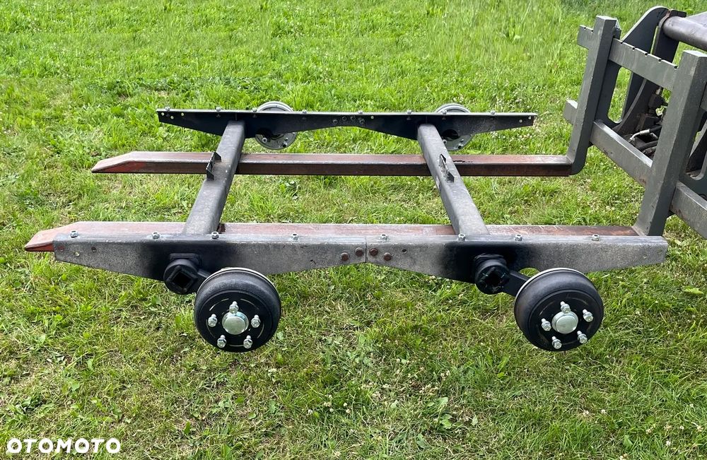 KOMPLET DWIE JAK NOWE OSIE HAMOWANE OŚ HAMOWANA 2x 1350KG DO LAWETY PRZYCZEPY KNOTT VGB 13 5x112 ZREGENEROWANE - 3