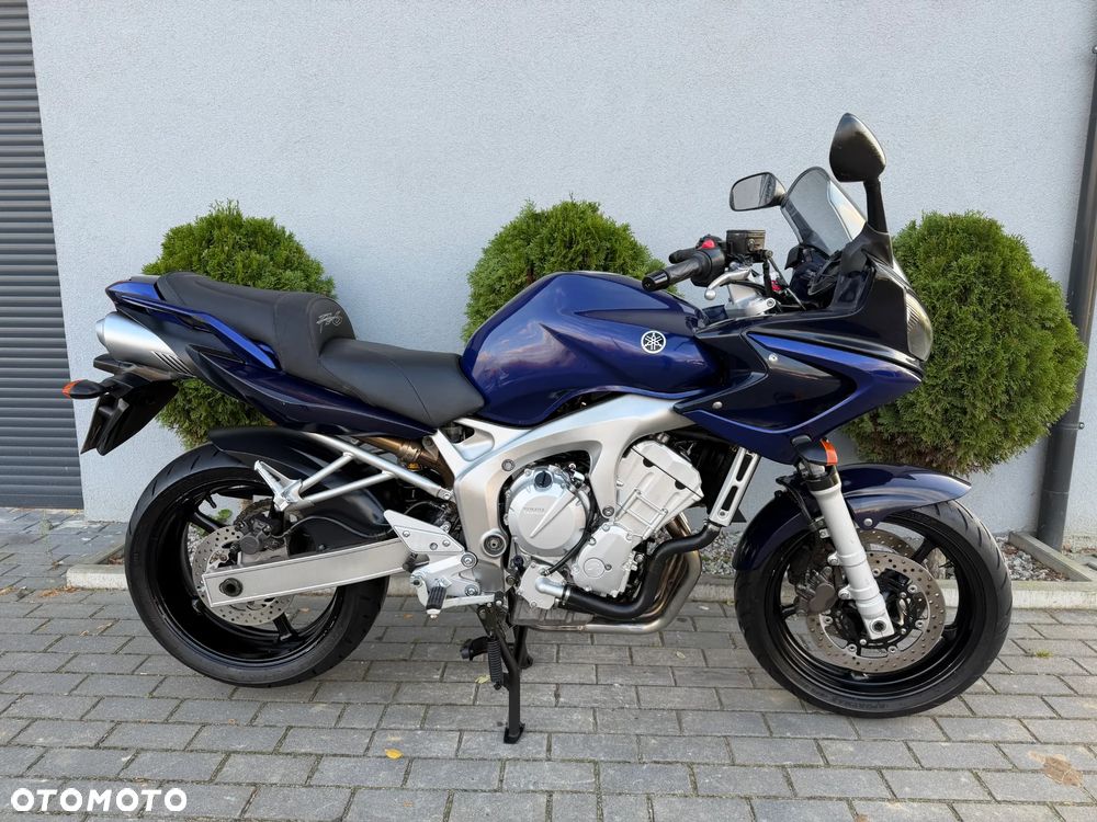 Yamaha FZ