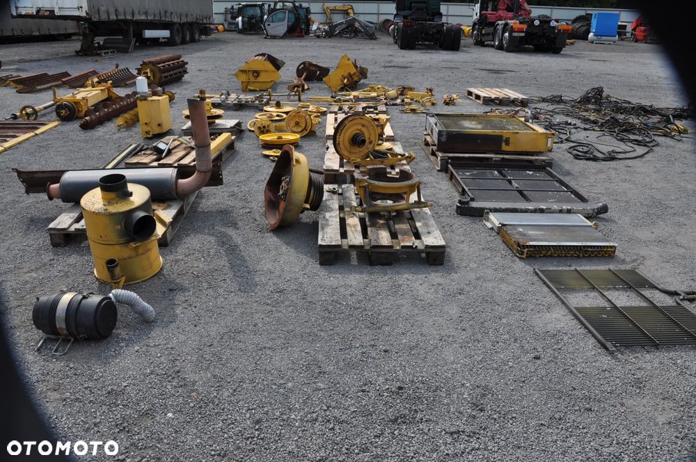 ZWROTNICA SIŁOWNIK KOŁO PASOWE NEW HOLLAND TF78 TX66 - 3