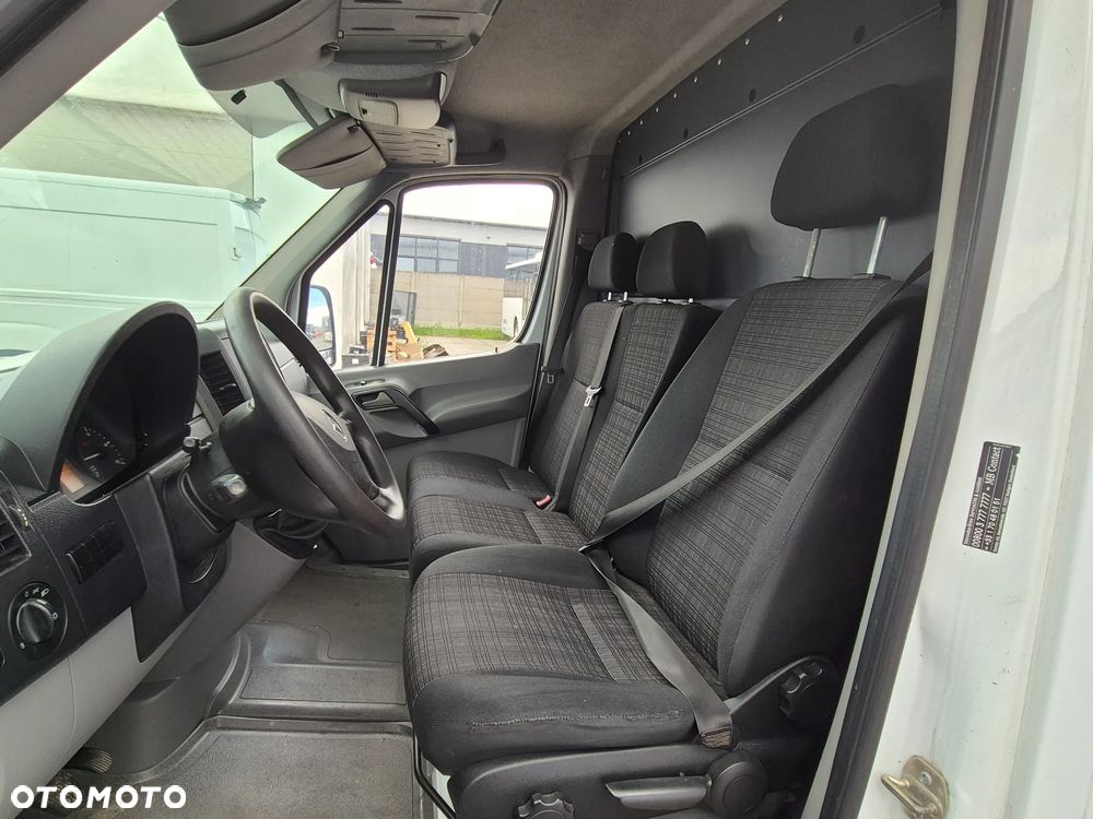 Mercedes-Benz SPRINTER 313 / SPROWADZONY / KLIMATYZACJA / MANUAL - 24