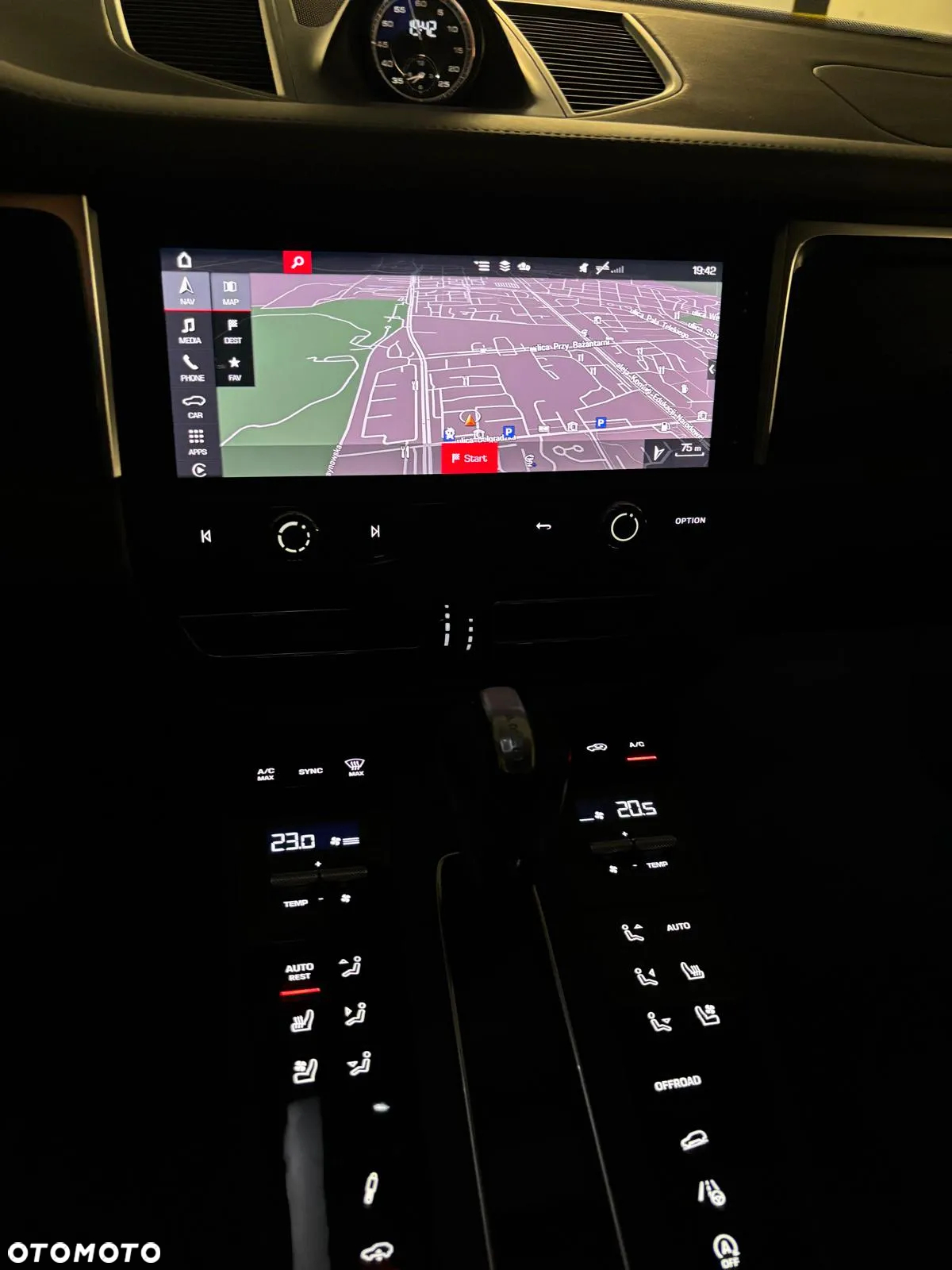 Porsche Macan GTS - 10