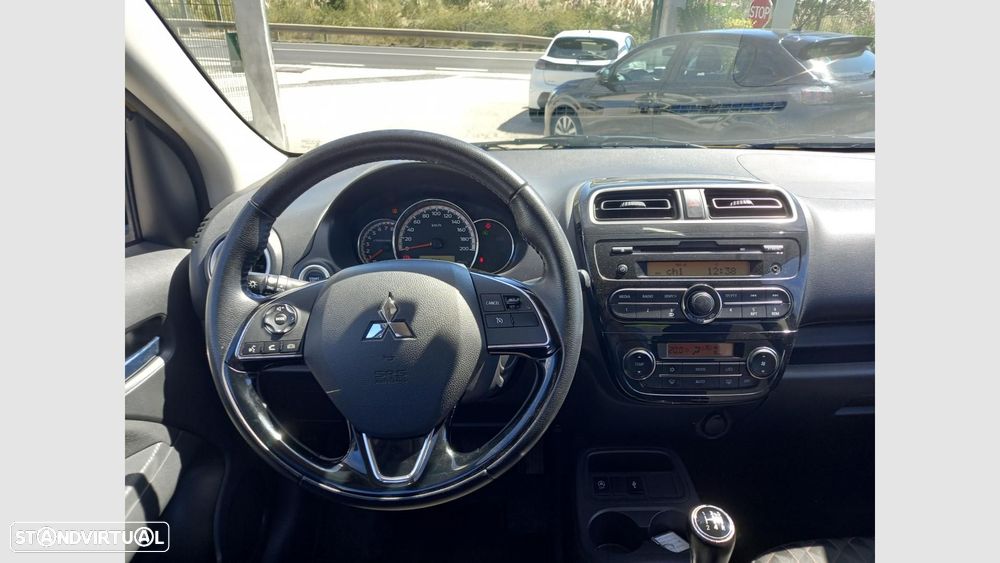 Mitsubishi Space Star 1.2 Intense - 13