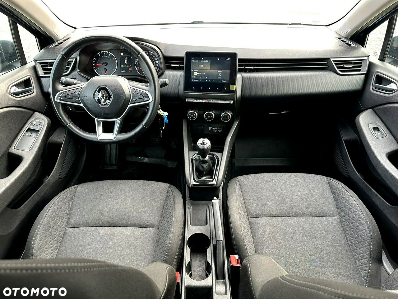 Renault Clio 1.0 TCe Zen - 19