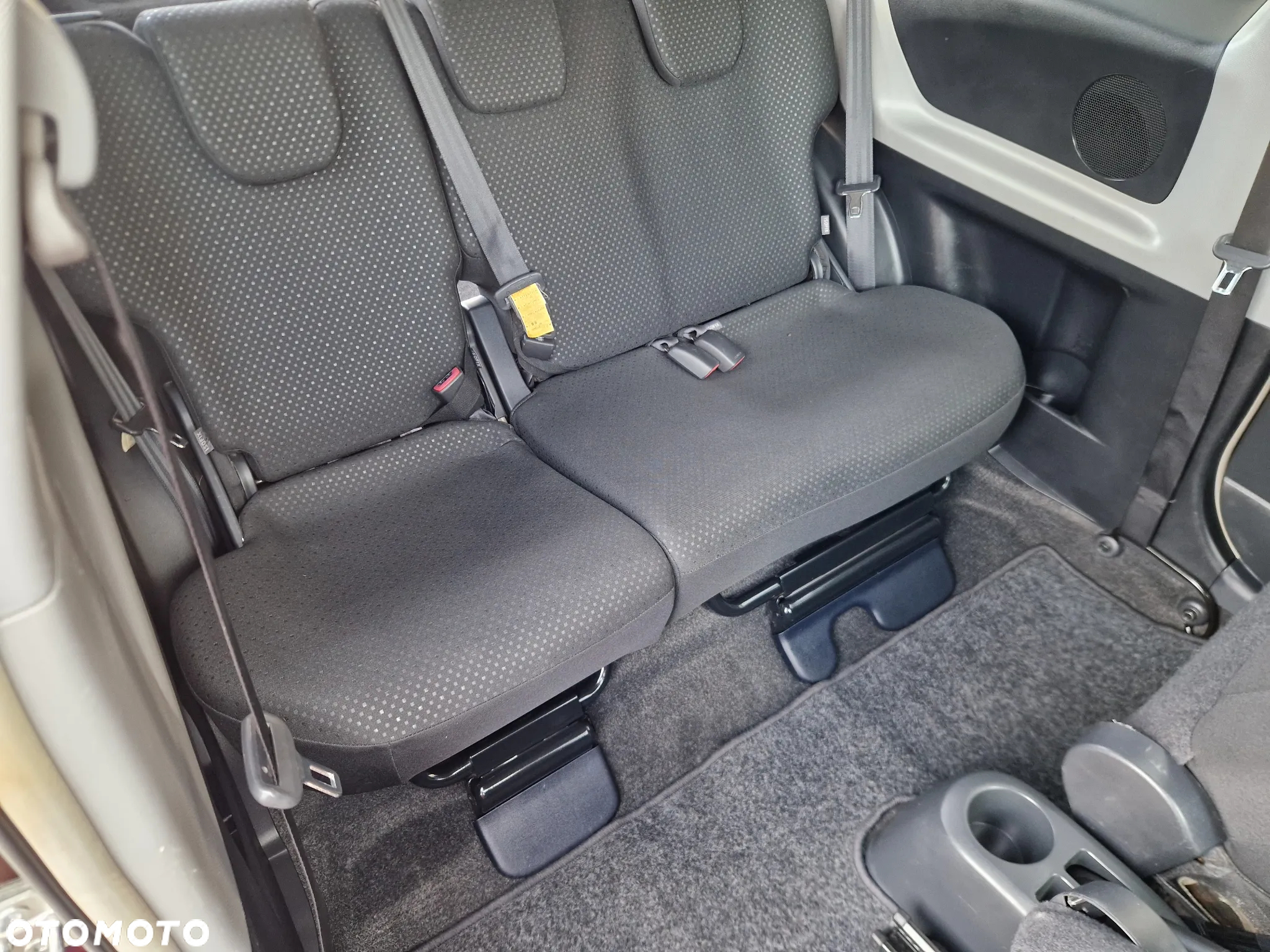 Toyota Yaris 1.33 Dynamic - 37