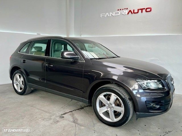 Audi Q5 2.0 TDI Exclusive S-tronic - 2