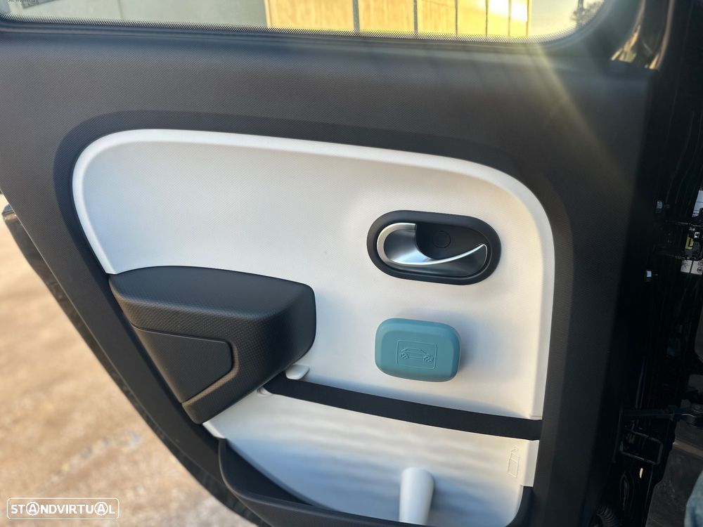 Renault Twingo SCe 70 S&S Luxe - 11