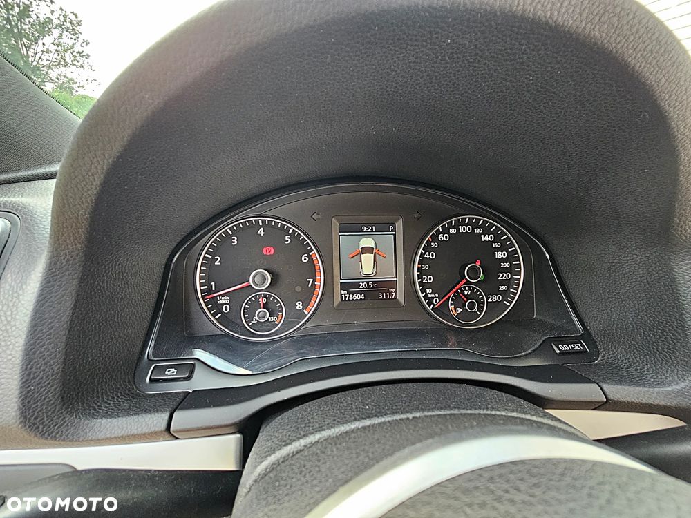 Volkswagen Scirocco 1.4 TSI DSG - 31