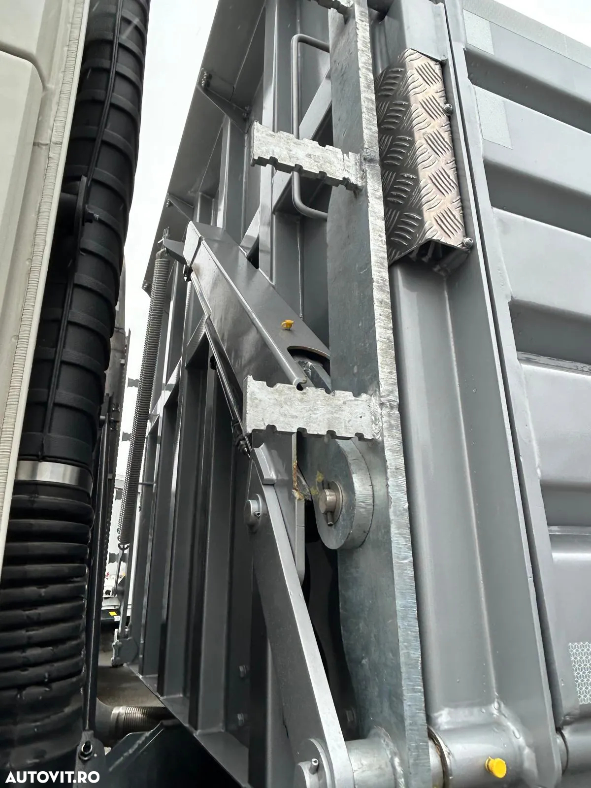 Volvo FH500, Bordmatik, basculare 3 parti, axa liftanta, factura externa - 17