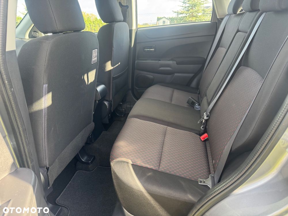 Mitsubishi ASX 1.6 2WD Edition 100+ - 13