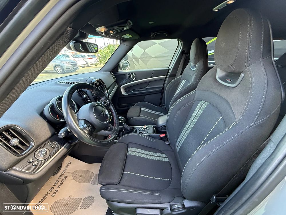 MINI Countryman Cooper SE ALL4 Auto - 21