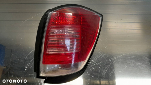 Astra H Kombi Lampa tylna prawa 417002 24451840