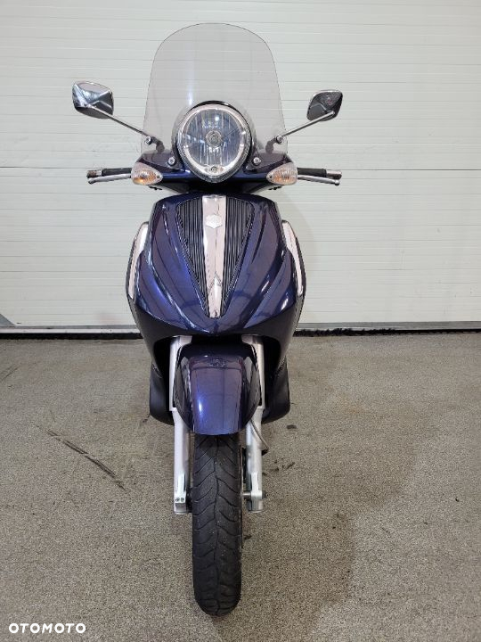 Piaggio Beverly - 16