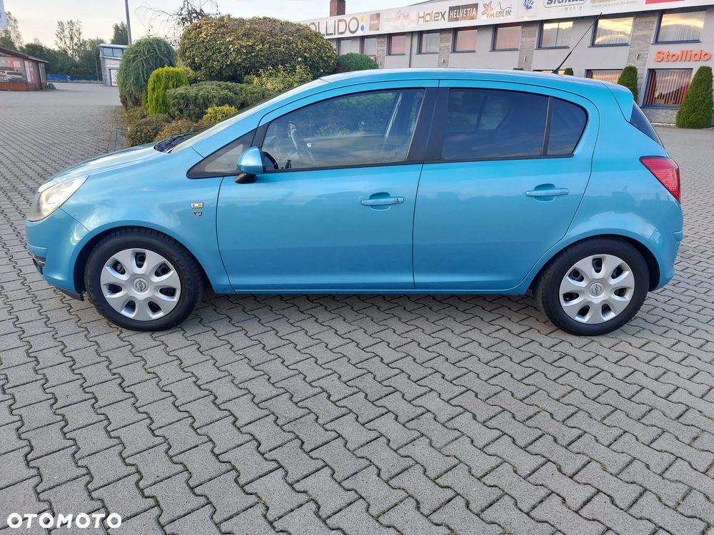 Opel Corsa 1.4 16V Edition 111 Jahre - 4