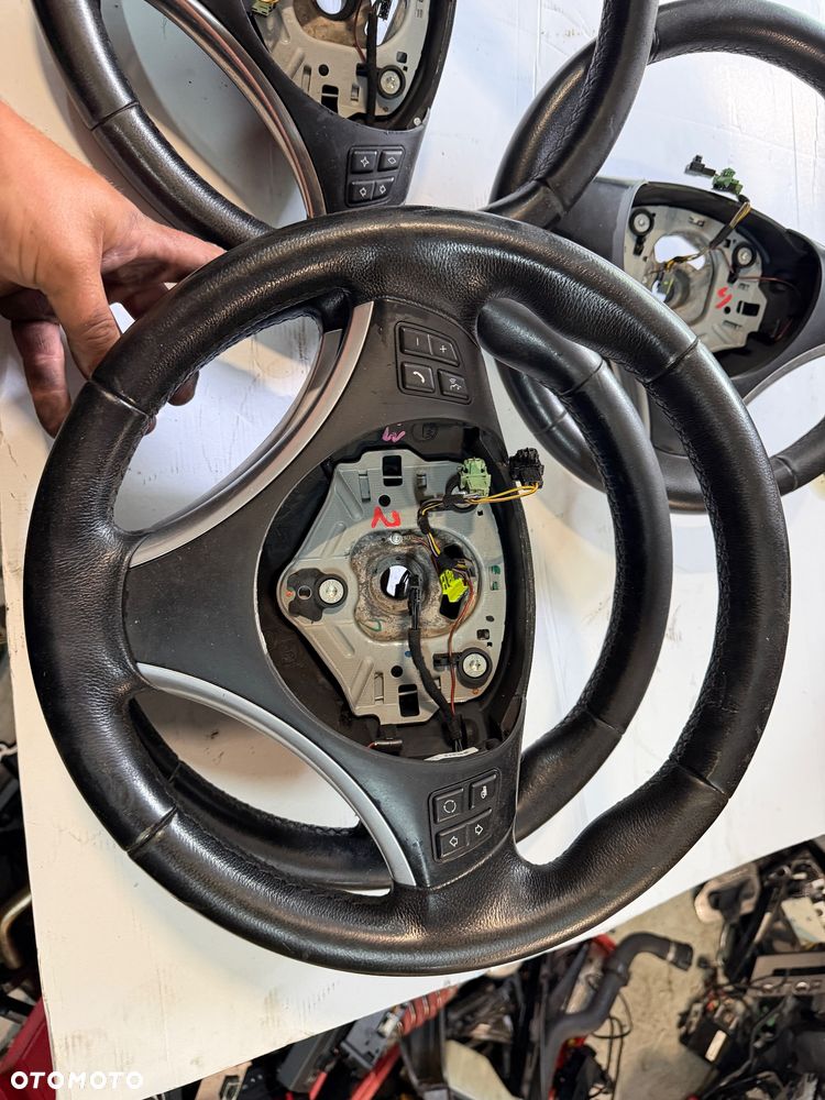 Kierownica Bmw e87 e90 e91 e92 sport  do wyboru 4 szt - 2