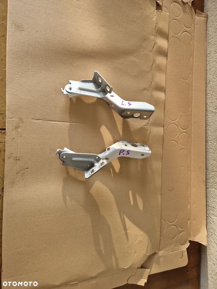 ZAWIASY MASKI RENAULT MASTER IV 2024r - 2