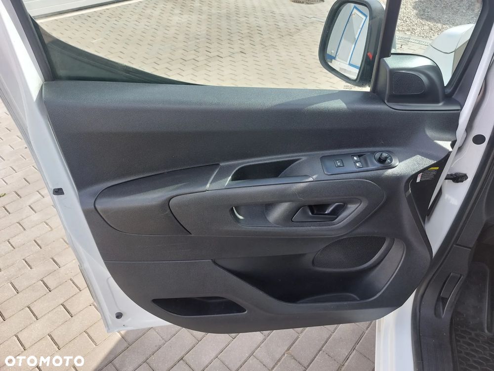 Opel Combo - 10