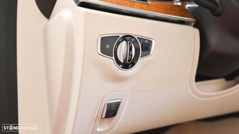 Mercedes-Benz E 300 de 4Matic T 9G-TRONIC Avantgarde - 55