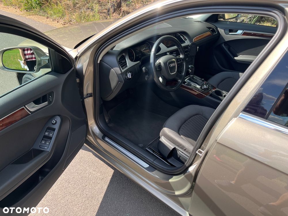 Audi A4 Avant 2.0 TDI Multitronic - 8
