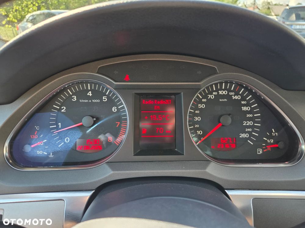 Audi A6 Limousine 2.4 - 14