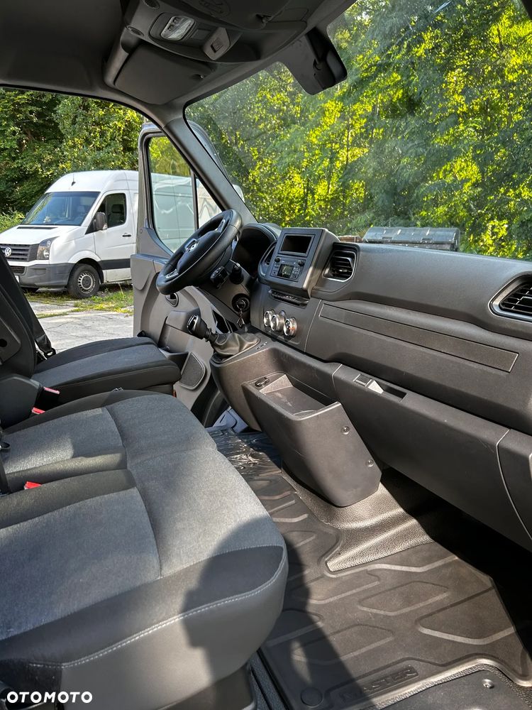 Renault Master - 11