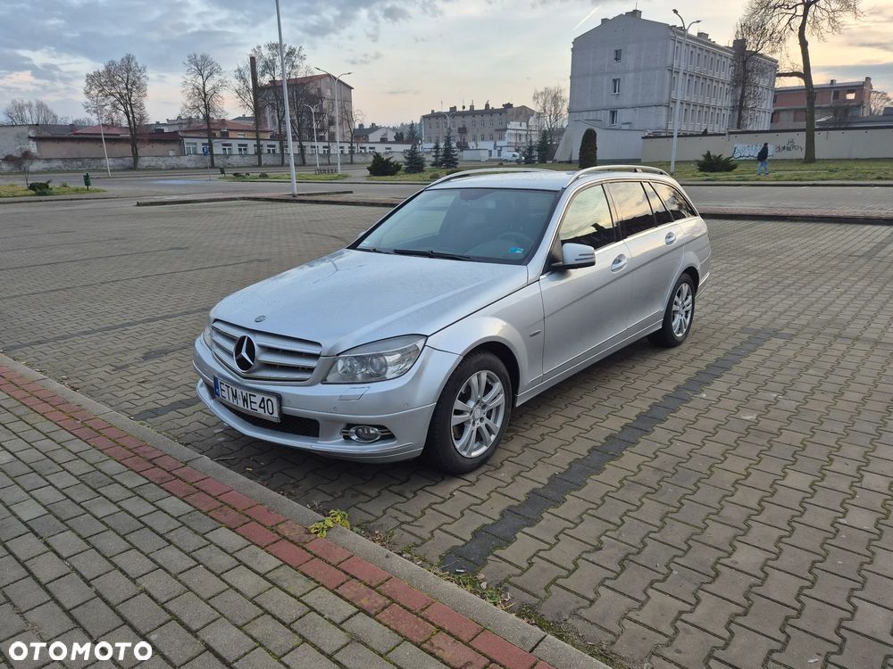 Mercedes-Benz Klasa C 220 CDI DPF Avantgarde - 11