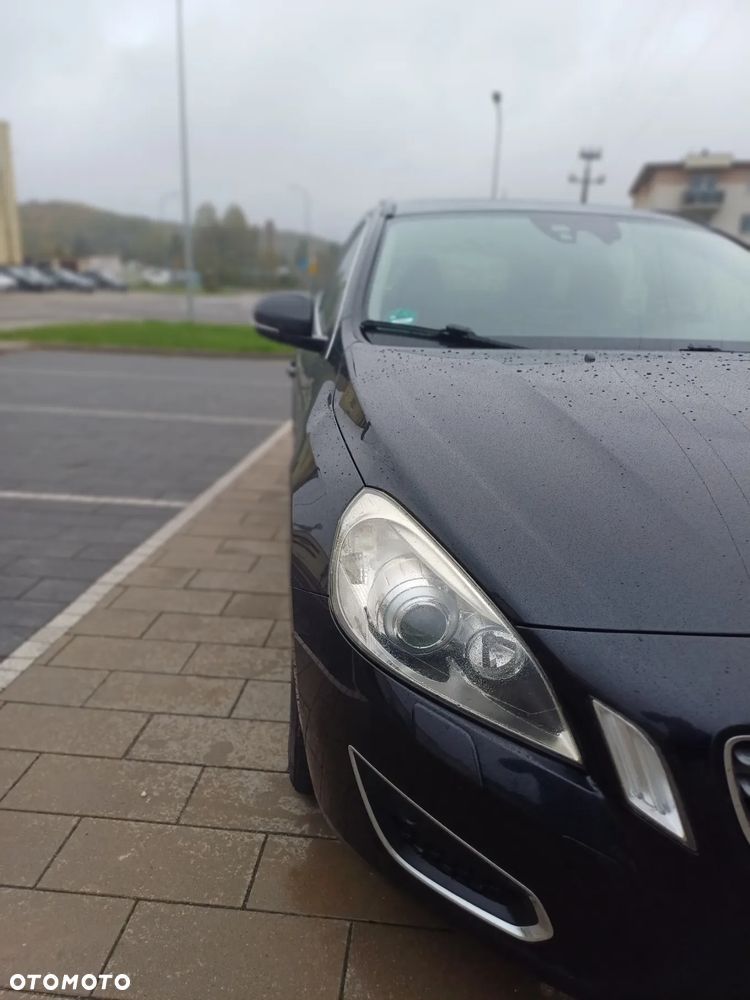 Volvo V60 DRIVe Summum - 10