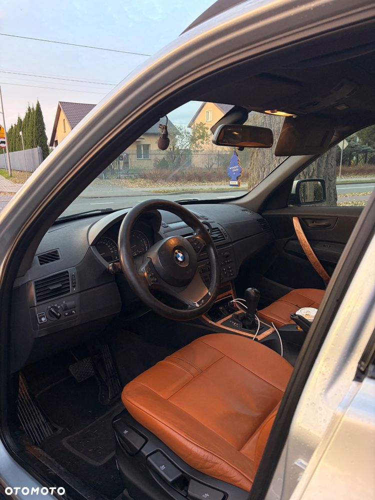 BMW X3 3.0i - 7