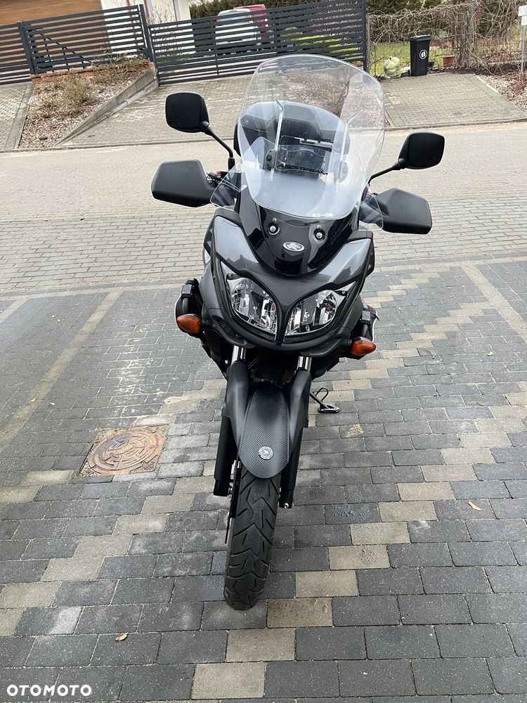 Suzuki V-STROM - 7