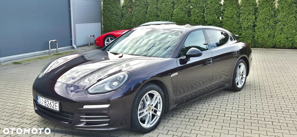 Porsche Panamera 4 - 23
