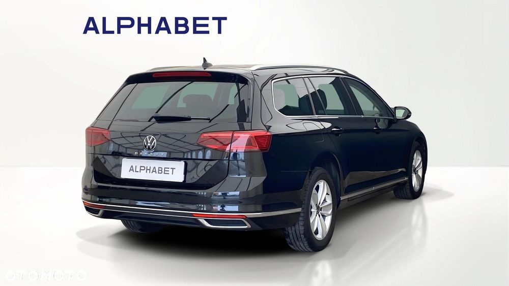 Volkswagen Passat - 5