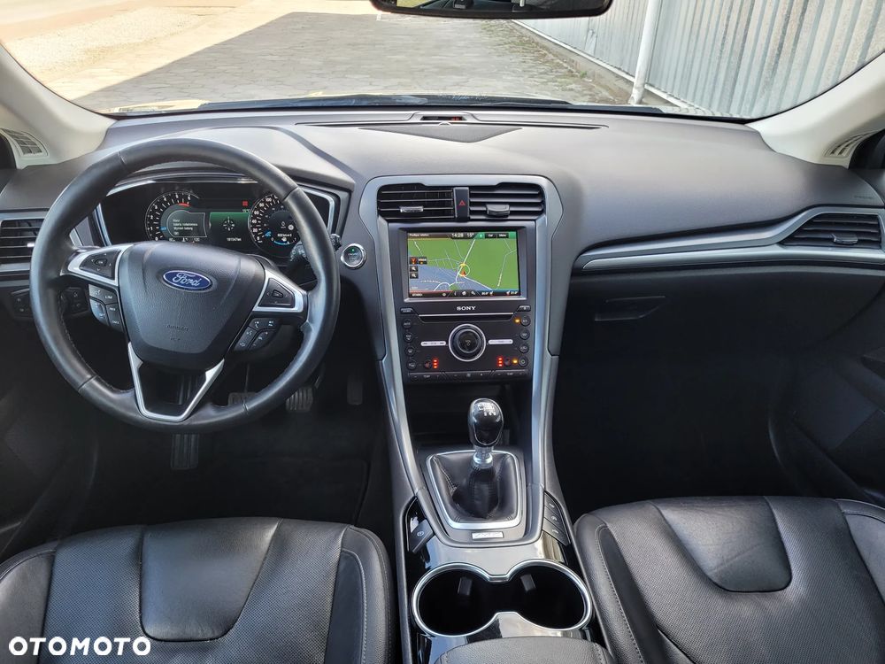 Ford Mondeo - 8