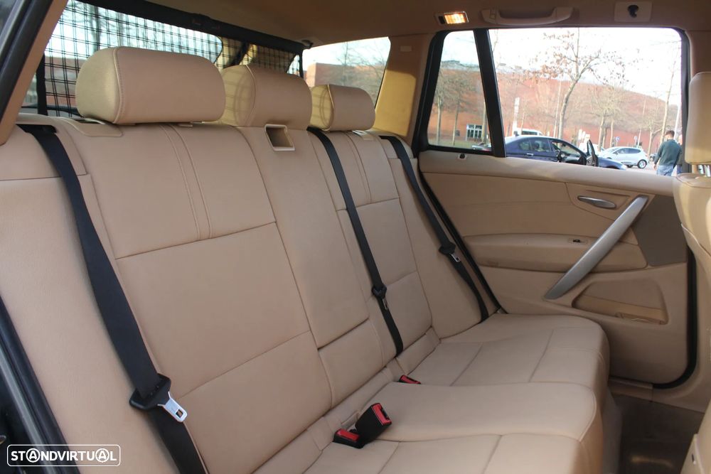 BMW X3 2.0 d LifeStyle - 51