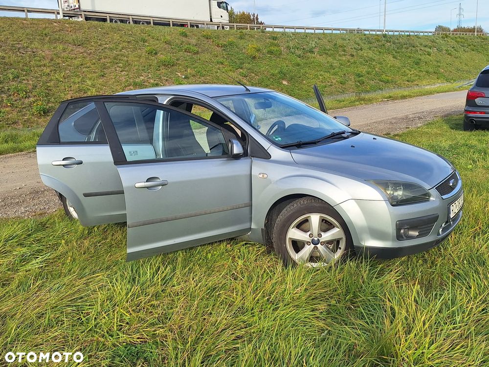 Ford Focus - 8