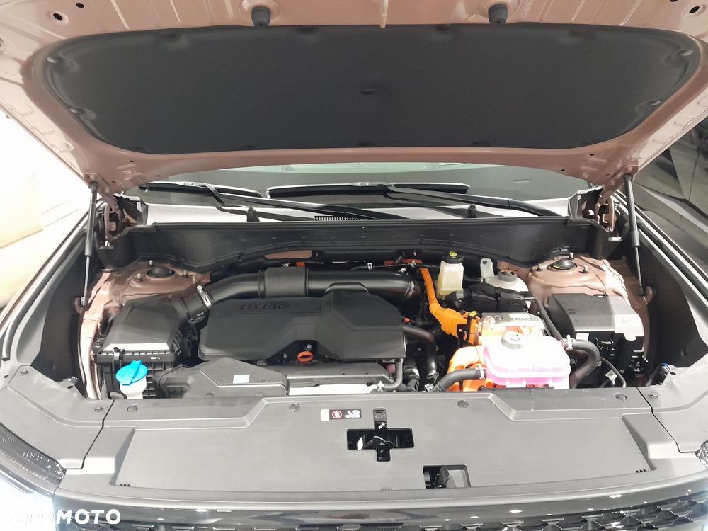 Hyundai Santa Fe 1.6 T-GDI HEV Calligraphy 4WD 6os - 9