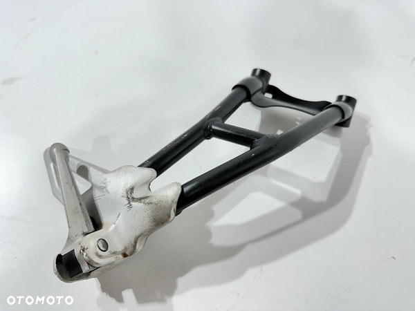Set TYŁ P  MV Agusta 800 Dragster