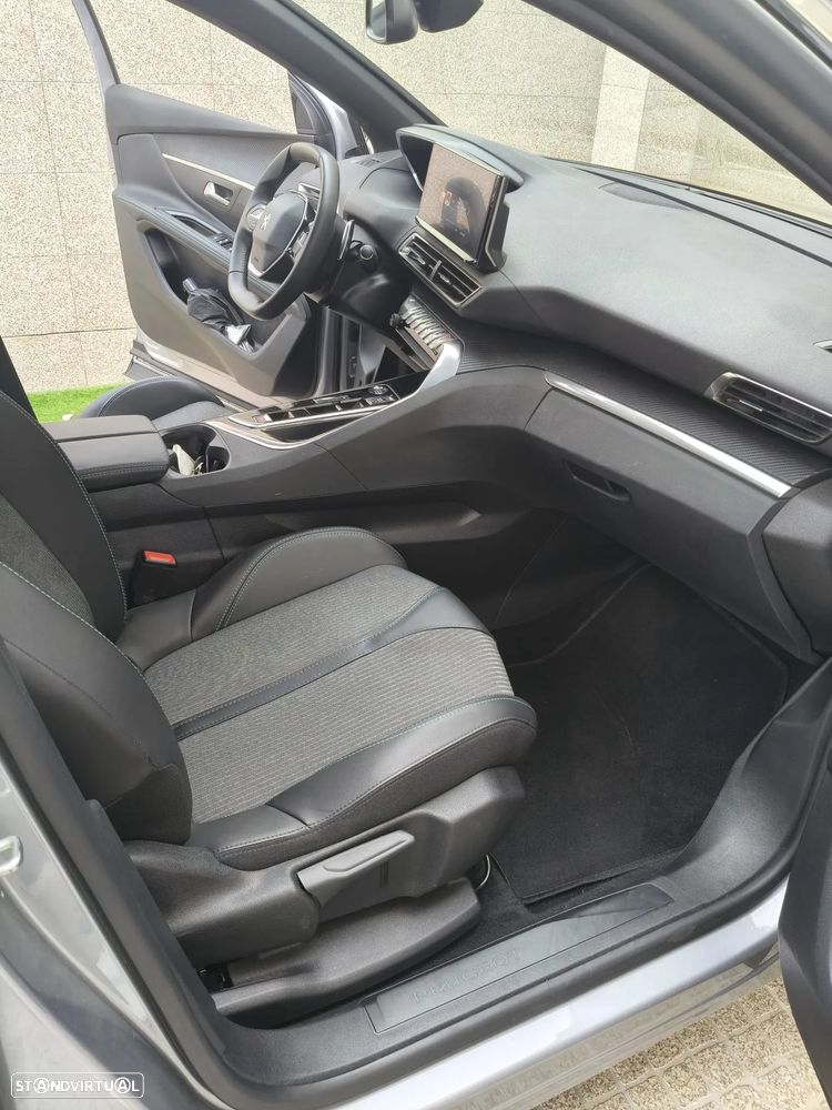 Peugeot 5008 - 12