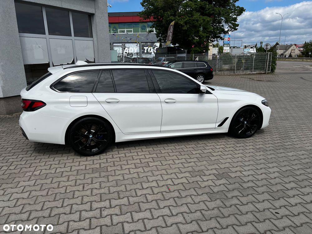 BMW Seria 5 520d mHEV M Sport sport - 3