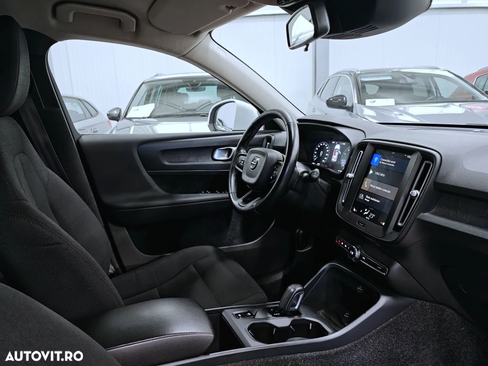 Volvo XC 40 T3 AT8 Momentum - 6