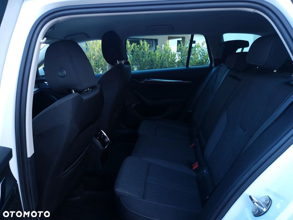 Skoda Octavia 1.5 TSI ACT Style - 20