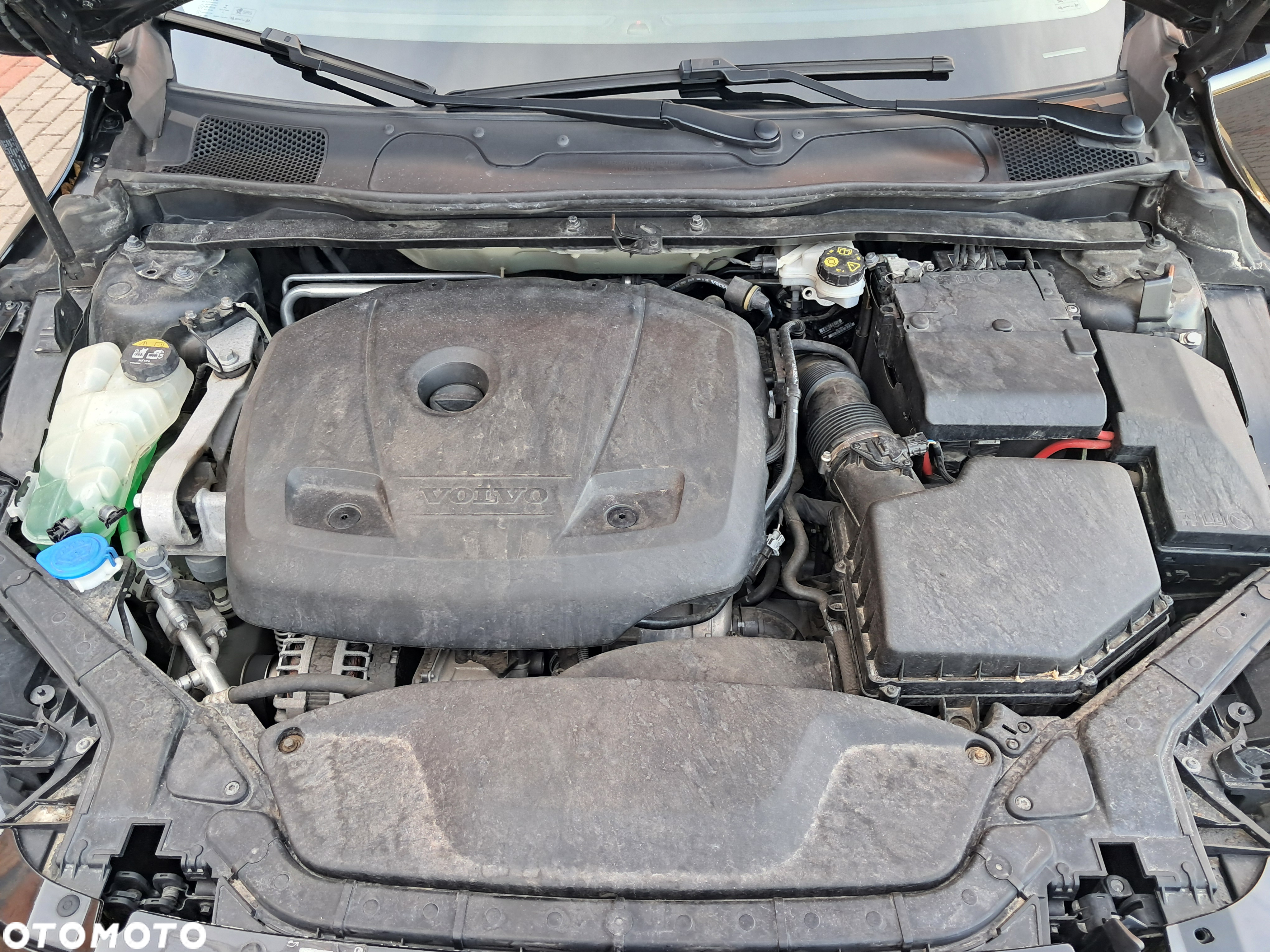 Volvo V40 T2 Momentum - 10
