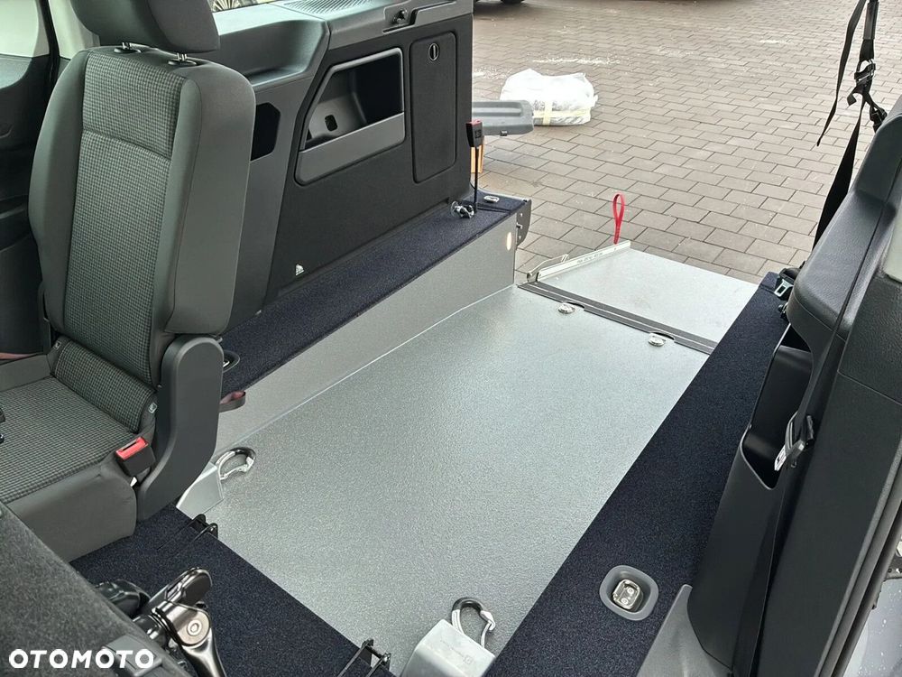 Volkswagen Caddy - 12