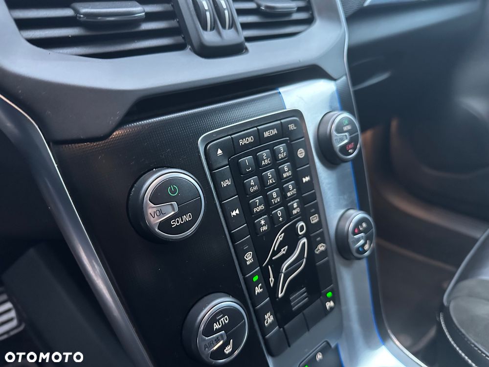 Volvo V40 D2 RDesign - 19