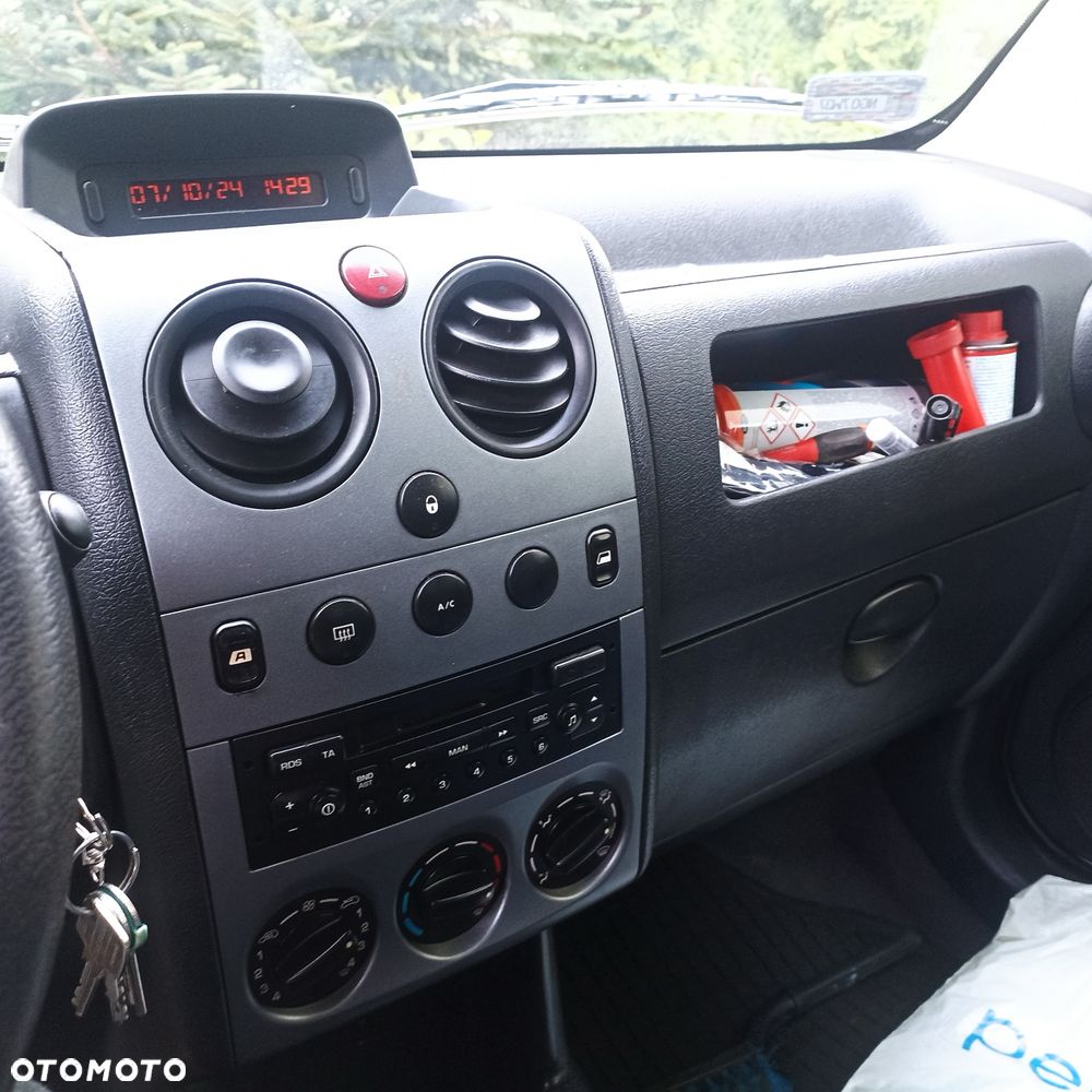 Peugeot Partner - 4