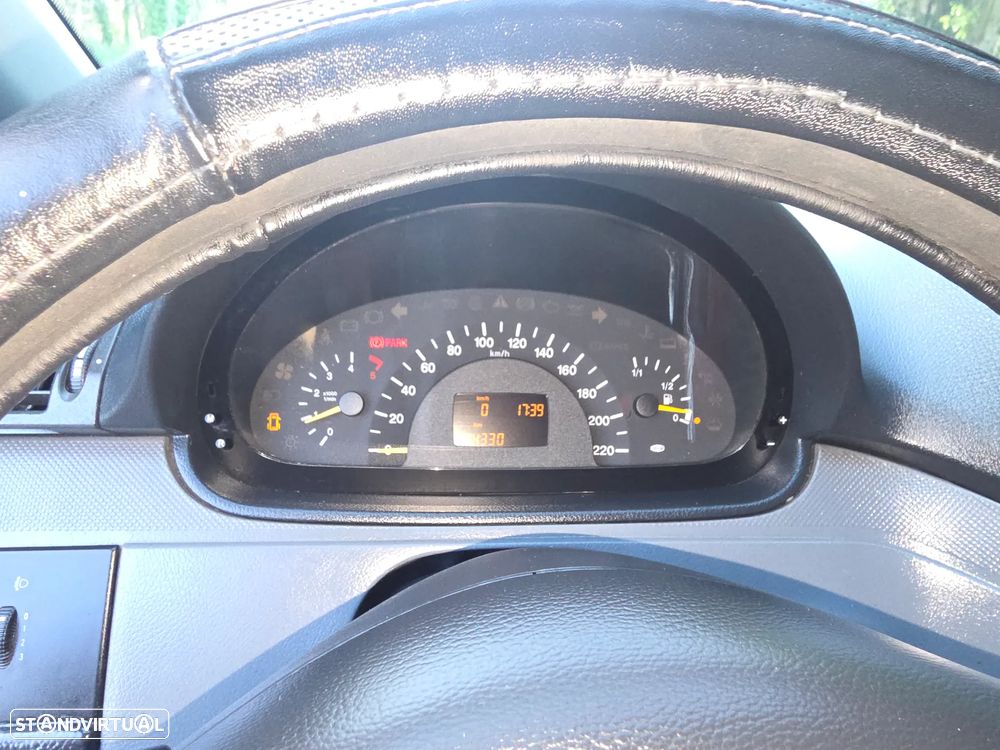 Mercedes-Benz Vito 109 CDi/34 9L Longo - 14